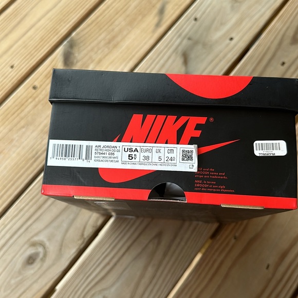 Worn once - Picture 4 of 4